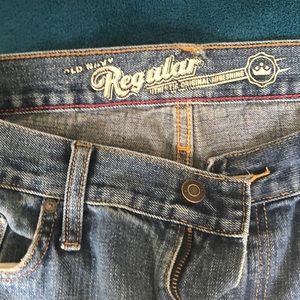 Good condition Men’s Old Navy Jeans size 33 x 30